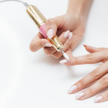 Come aprire un'attività di nail tech
