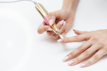 Come aprire un'attività di nail tech
